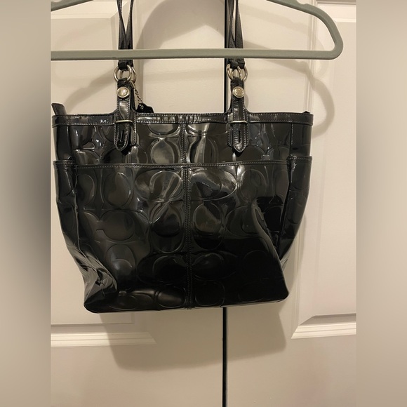 Coach Patent Black Leather Tote Signature C Logo Purse Bag.  f1093-f15246 - Picture 5 of 8